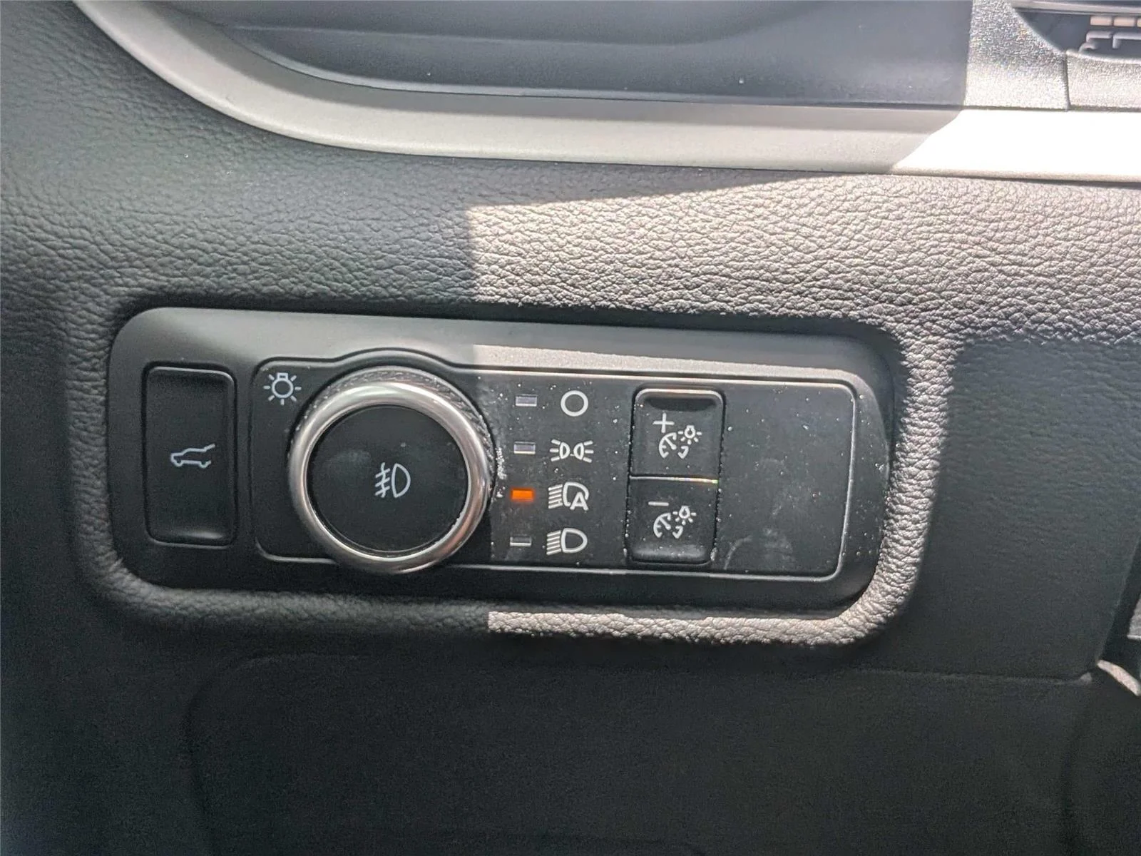 Used 2023  Ford XLT image 24