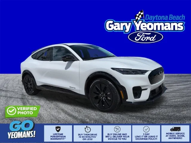 New 2026 Star White Metallic Tri-coat Ford Premium image 1