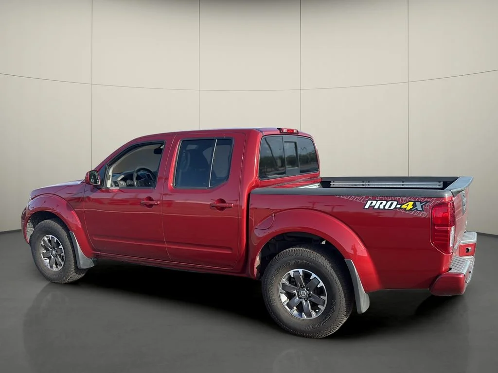 Used 2016 Red Nissan PRO-4X image 5