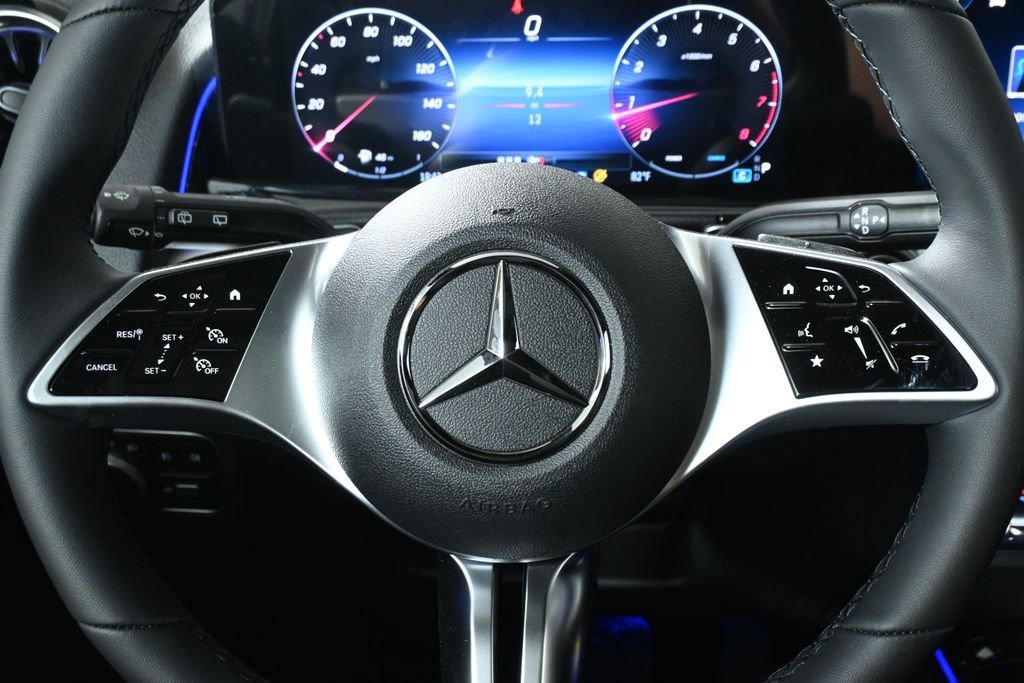 New 2026 Cirrus Silver Metallic Mercedes-Benz GLB 250 image 54