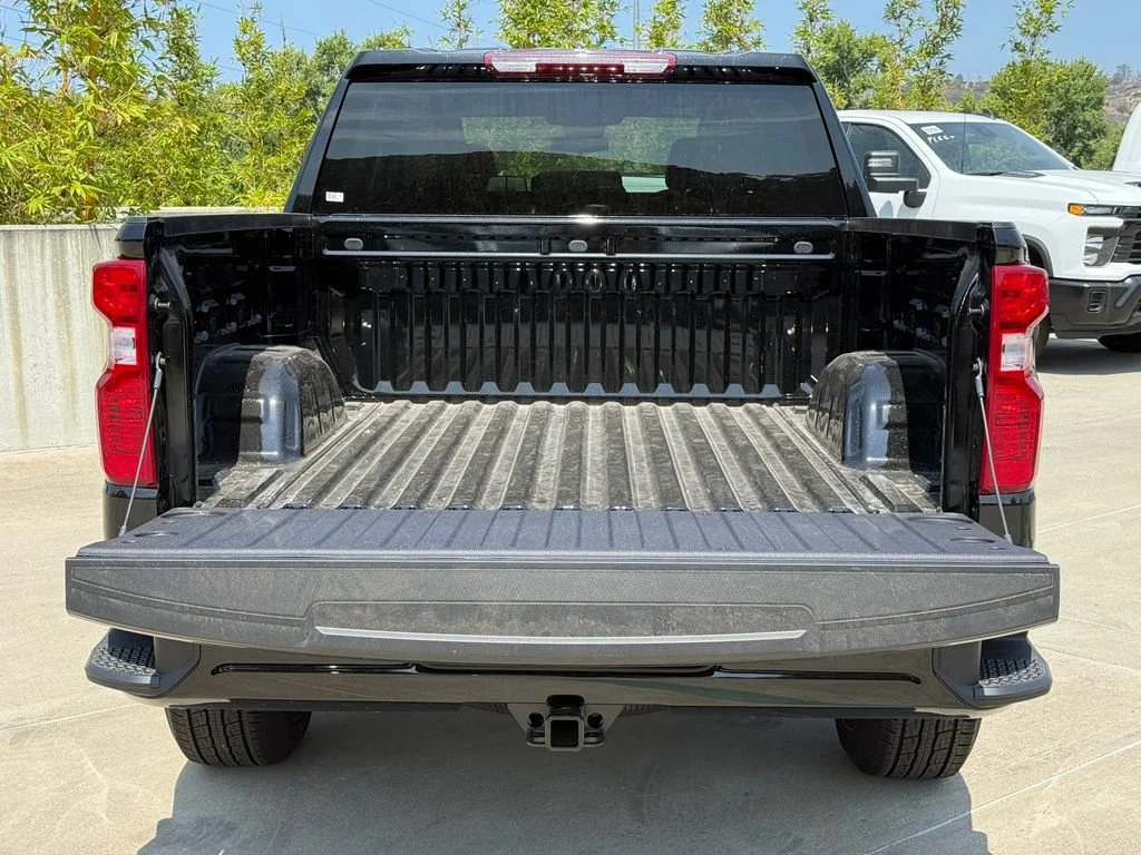 2026 Chevrolet Silverado 1500 Custom - Photo 8
