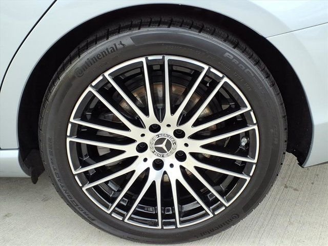 Used 2025 Cirrus Silver Metallic Mercedes-Benz C300W4 image 24