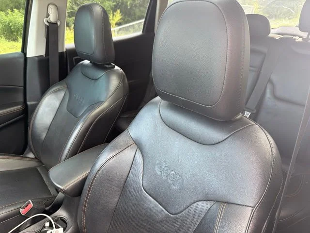 Used 2018 Green Jeep Limited image 10
