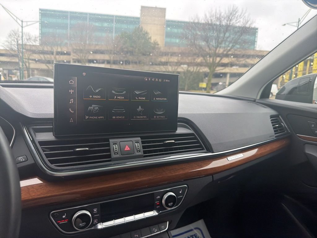 Used 2023 Black Audi 45 S line Premium image 24
