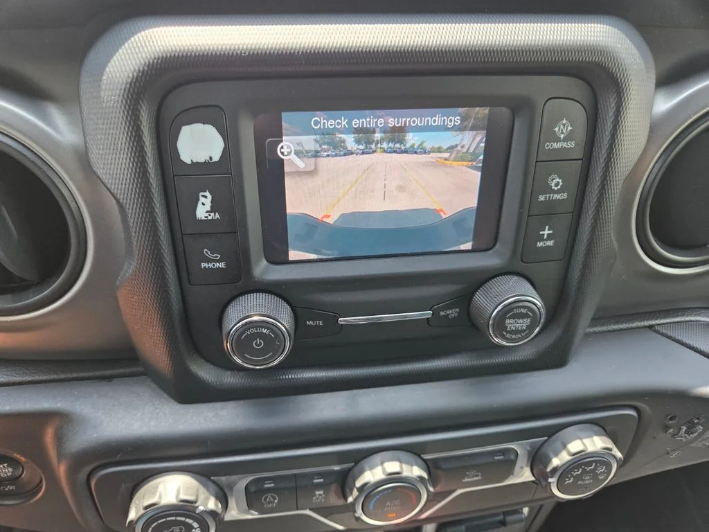 Used 2020 Silver Jeep Sport image 16