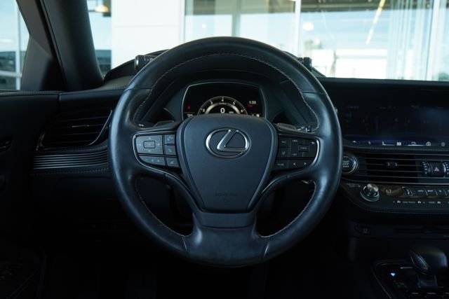 Used 2020 Black Lexus 500 Base image 17
