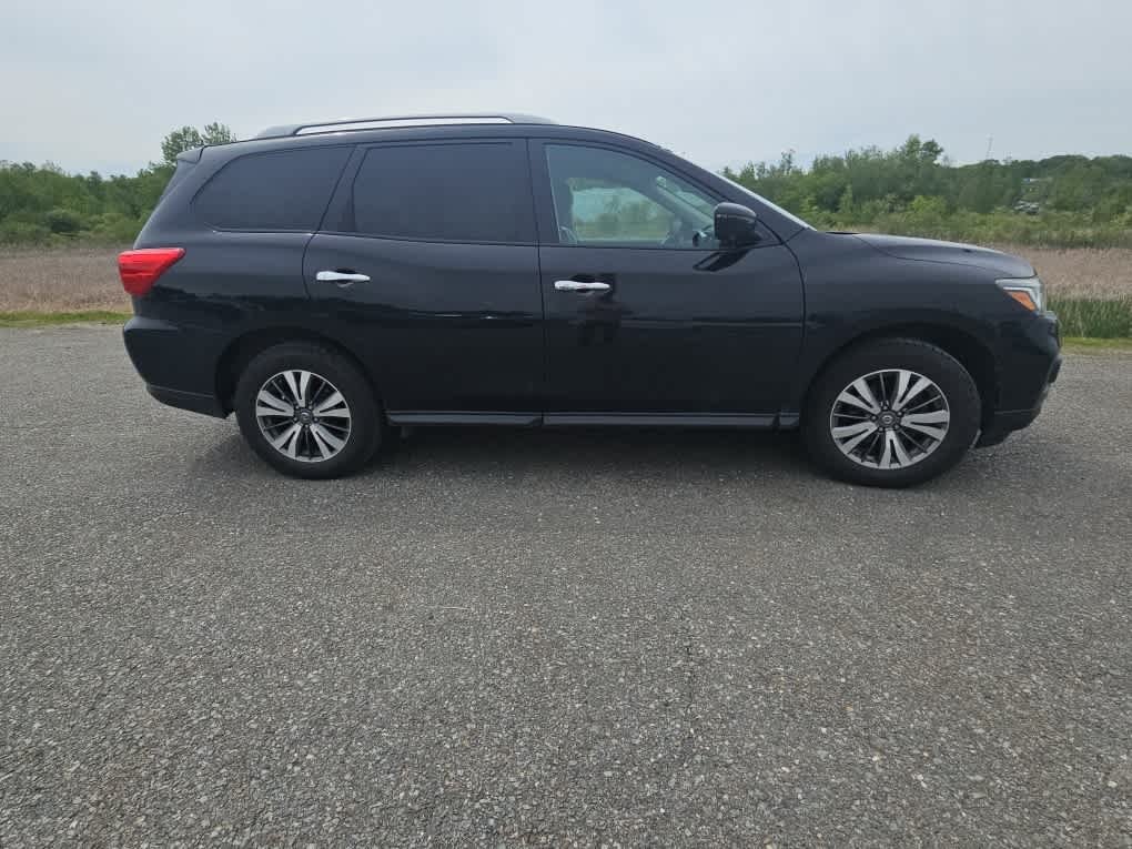 Used 2020 Magnetic Black Pearl Nissan SL image 7