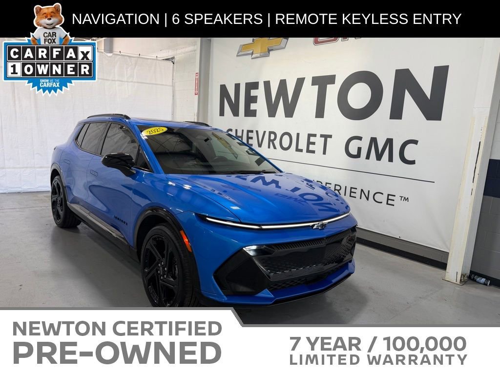 2025 Chevrolet Equinox EV RS FWD's photo