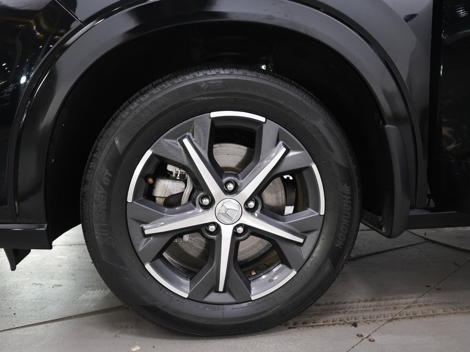 Used 2023 Black Honda EX-L image 29