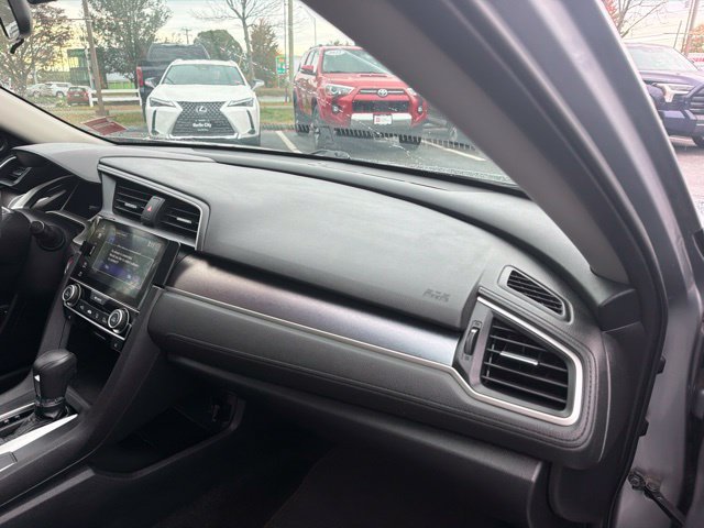 Used 2017  Honda EX-T image 24