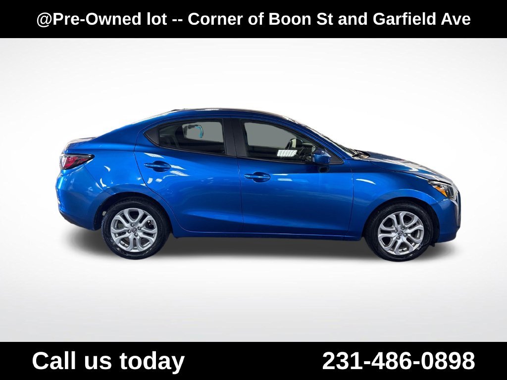 Used 2016 Blue Scion Base image 6