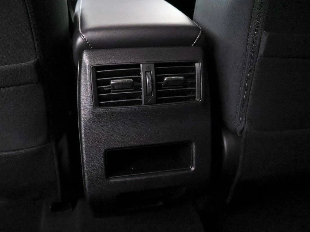New 2026 White Mitsubishi ES image 47