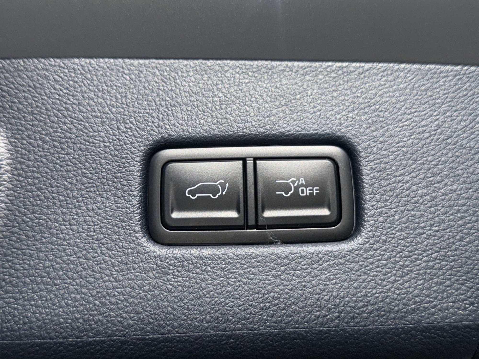 New 2026 Ivory Silver Kia EX image 9