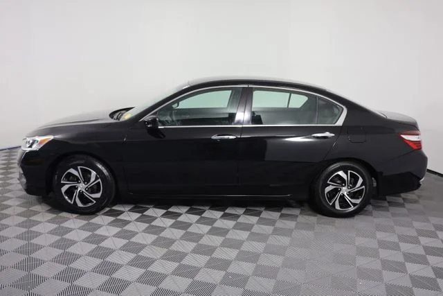 Used 2017 Black Honda LX image 5