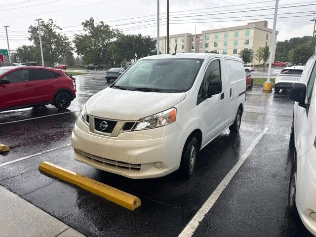 Used 2020 White Nissan S image 13
