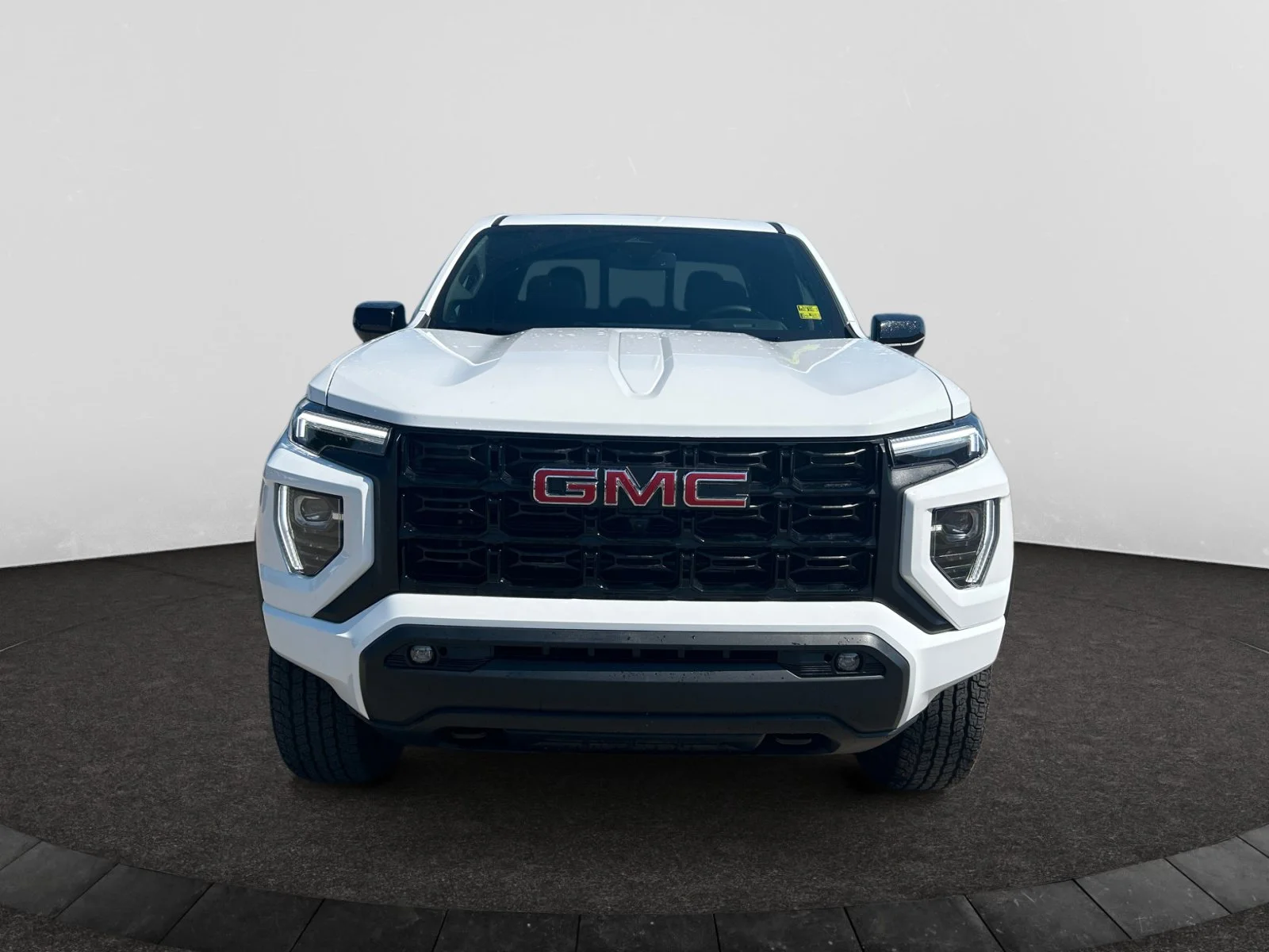 Used 2026 WHITE GMC Crew Cab ELEVATION **New Arrival** image 8