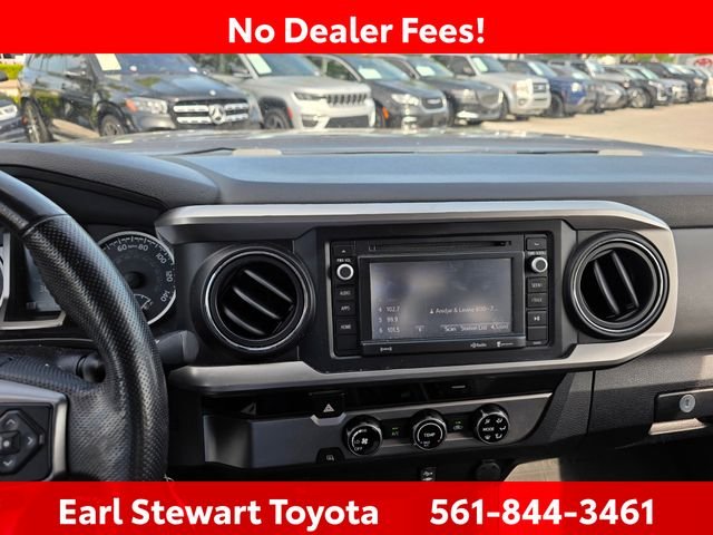 Used 2016 Gray Toyota SR5 image 5