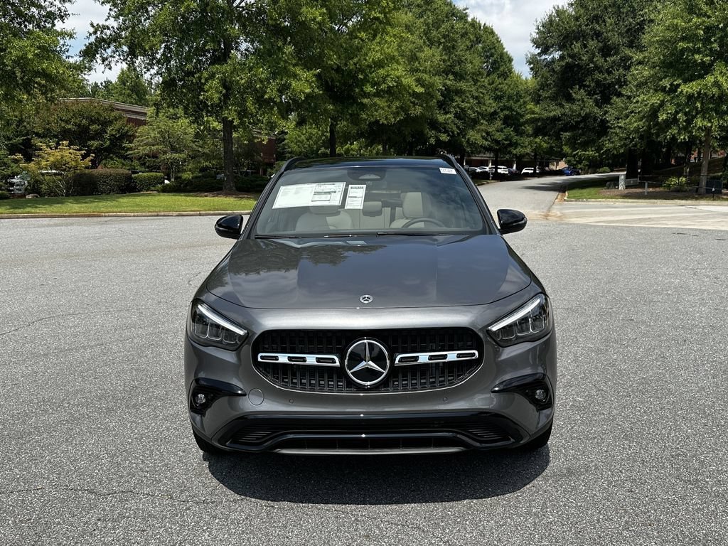New 2026 Mountain Grey Metallic Mercedes-Benz GLA 250 image 40