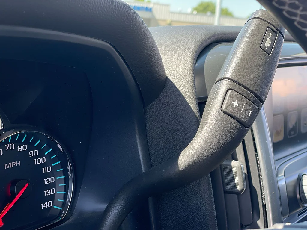 Used 2018 Silver Ice Metallic Chevrolet LT image 16