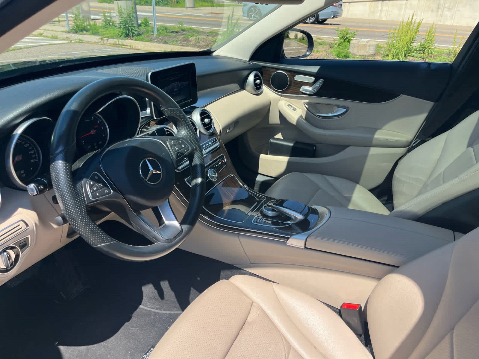 Used 2016 Lunar Blue Metallic Mercedes-Benz C 300 image 7