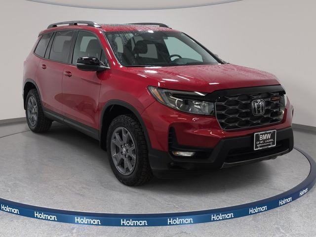 Used 2025 Radiant Red Honda TrailSport image 4