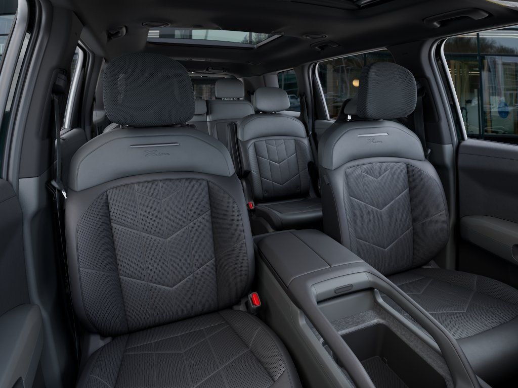 New 2027 Black Jade Green Kia X-LINE SX image 15