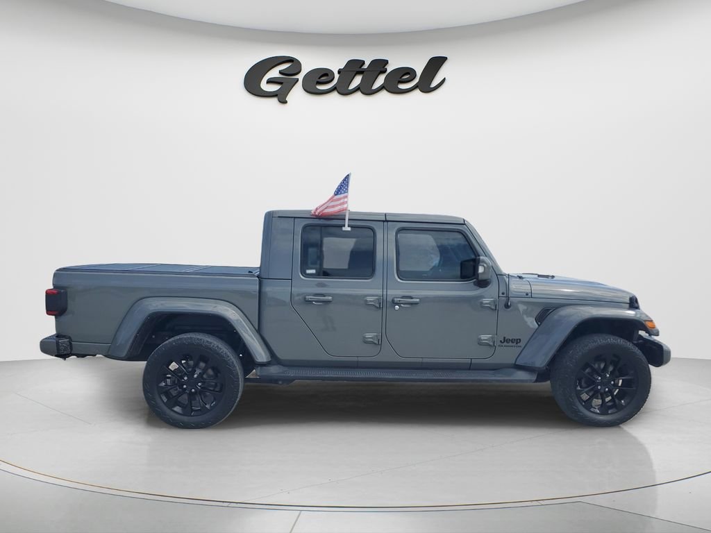 Used 2022 Gray Jeep Overland image 11