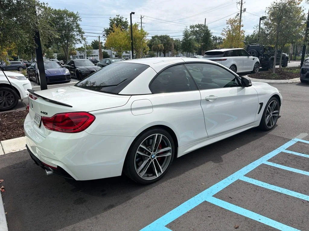 Used 2018 White BMW 440i xDrive image 3
