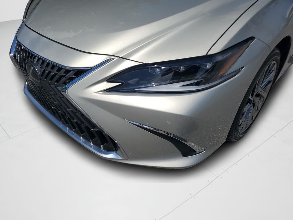 2024 Lexus ES Hybrid 300h Ultra Luxury - Photo 26