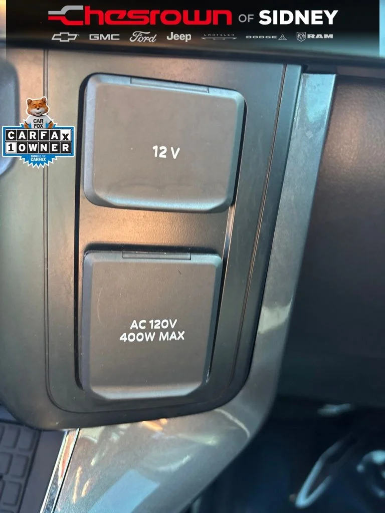 Used 2023 White Ford Lariat image 22