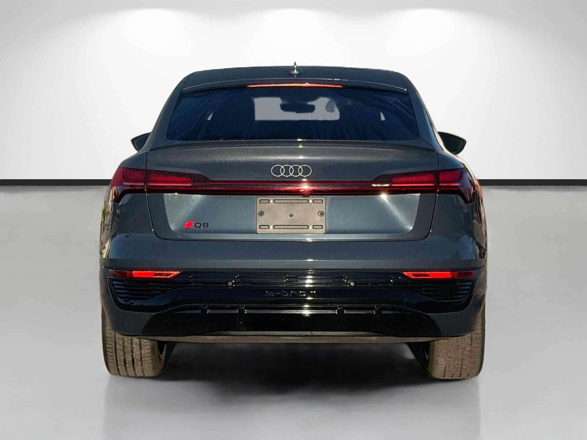 Used 2024 Plasma Blue Metallic Audi S line Prestige image 4