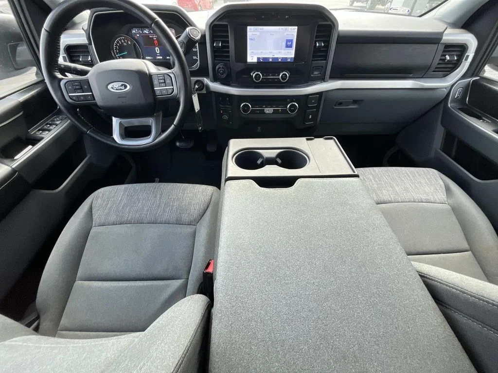 Used 2022 Oxford White Ford XLT image 14