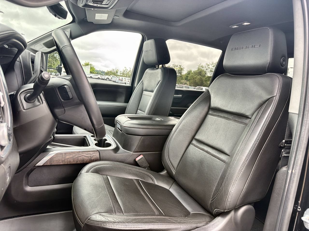 Used 2021 EBONY TWILIGHT METALLIC GMC Denali image 16