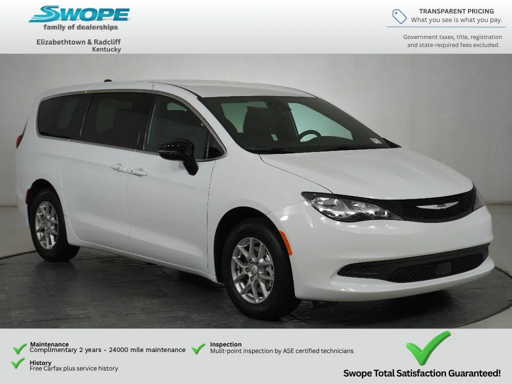2026 Chrysler Voyager LX's photo