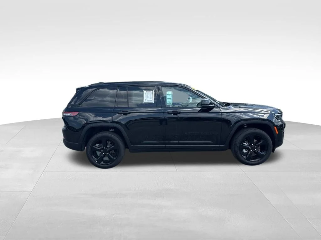 Used 2025 Black Jeep Limited image 7