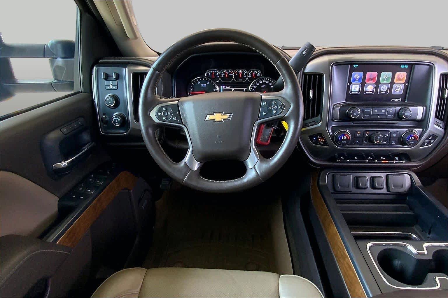 Used 2015 Black Chevrolet LTZ image 5