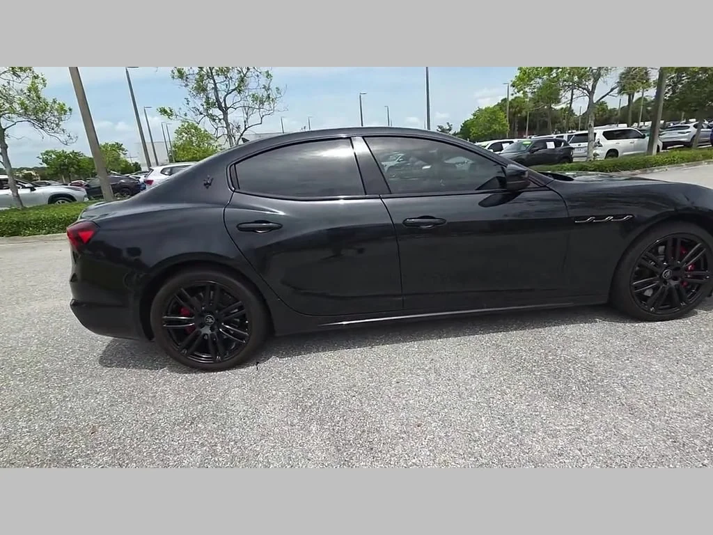 Used 2023 Nero Noctis Black Maserati Modena image 38