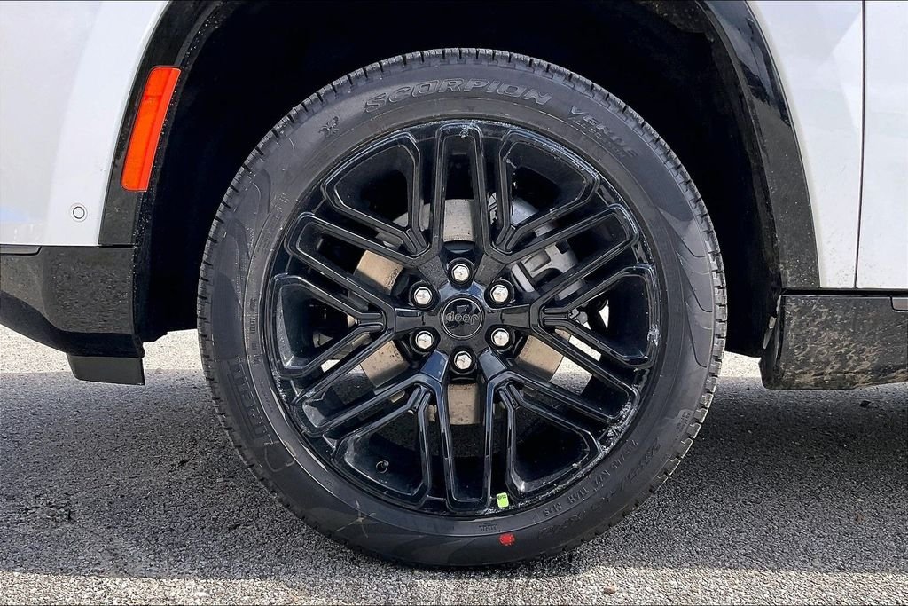 New 2026 Jeep Grand Wagoneer Limited 4D Sport Utility