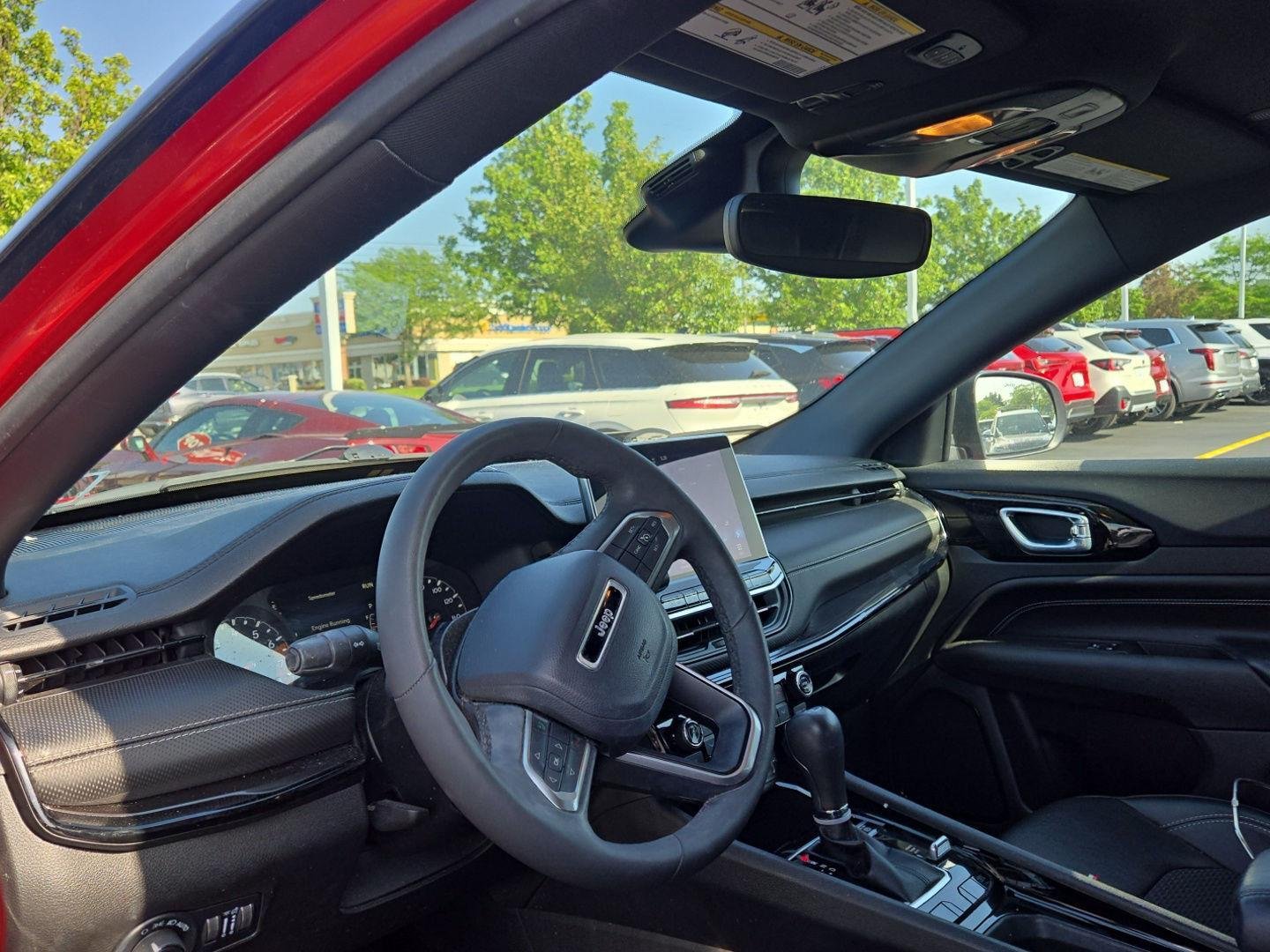 Used 2023 Redline Pearlcoat Jeep Altitude image 2