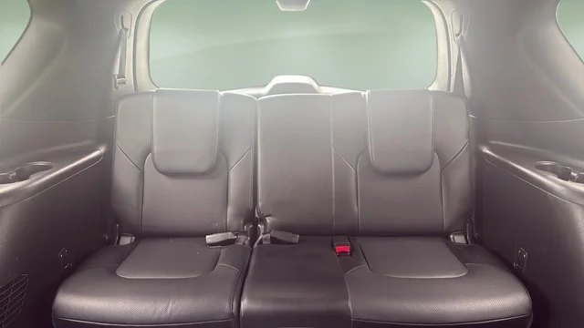 Used 2024 Anthracite Gray INFINITI Sensory image 25