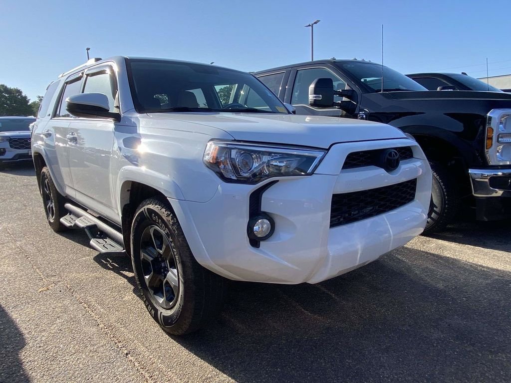 Used 2019 White Toyota SR5 image 1