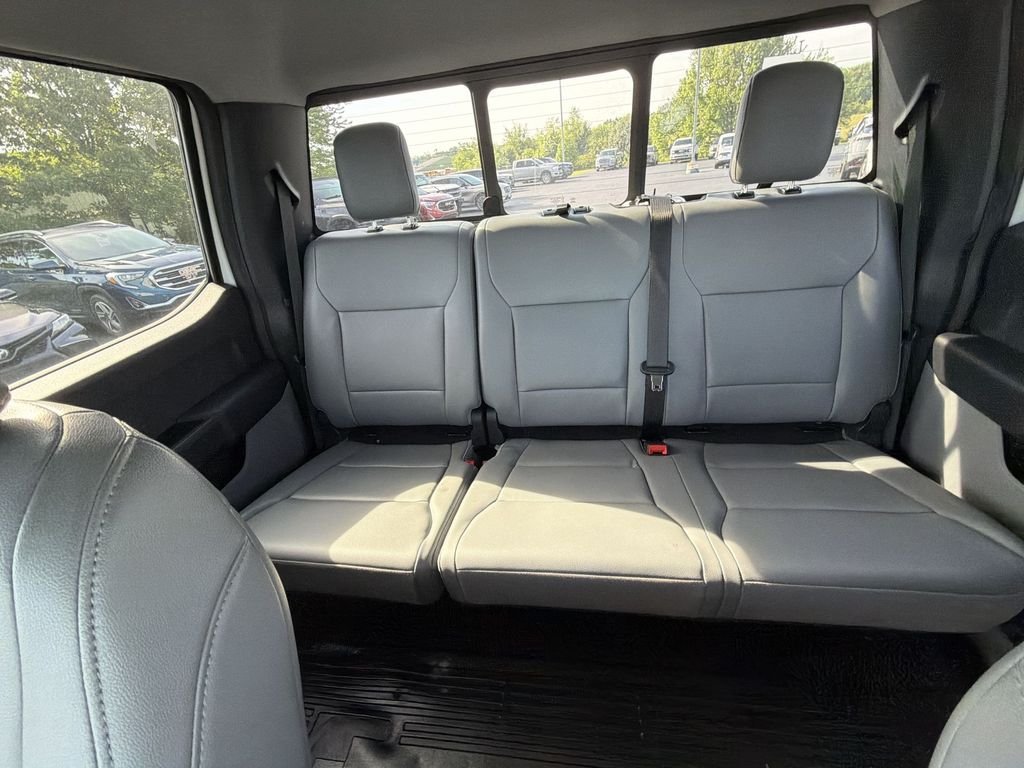 Used 2025 White Ford XL image 26