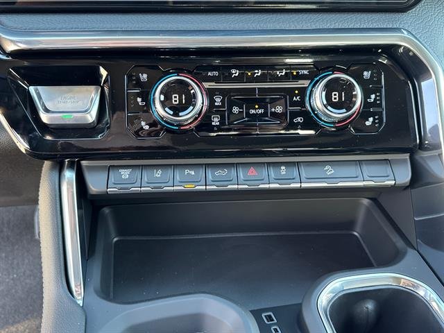 New 2026 Glacier White Tricoat GMC Denali image 31