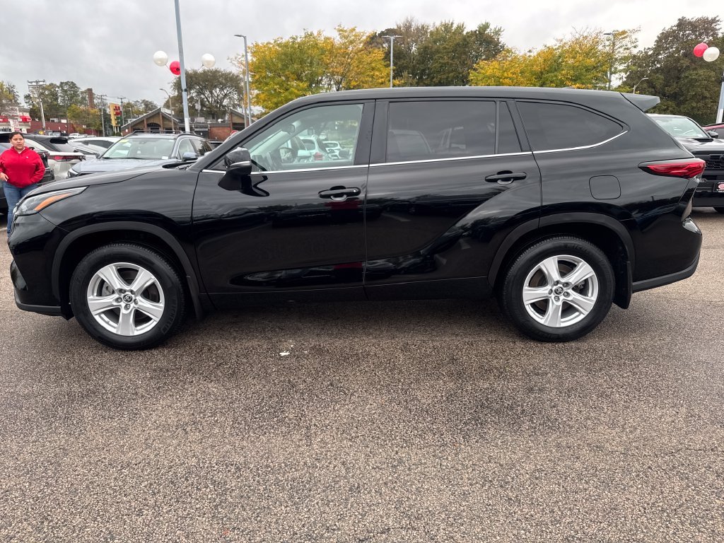 Used 2023 Black Toyota LE image 4