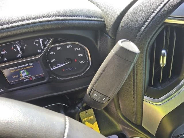 Used 2022 DARK SKY METALLIC GMC SLT image 3