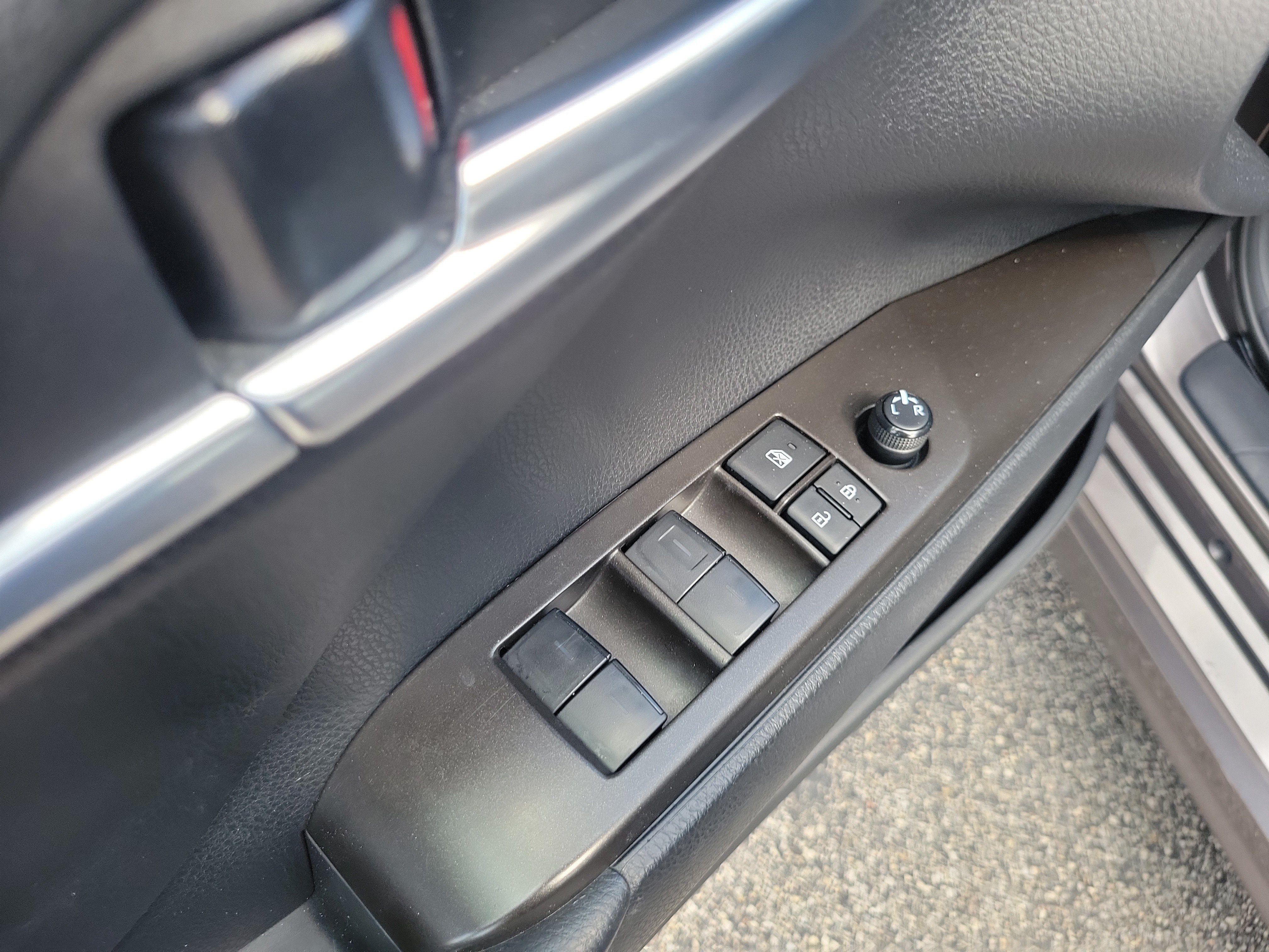 Used 2024 Predawn Gray Mica Toyota SE image 15