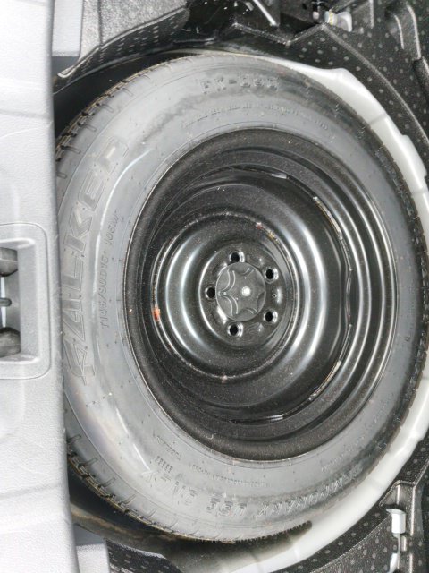 Used 2020 Silver Nissan SV image 42