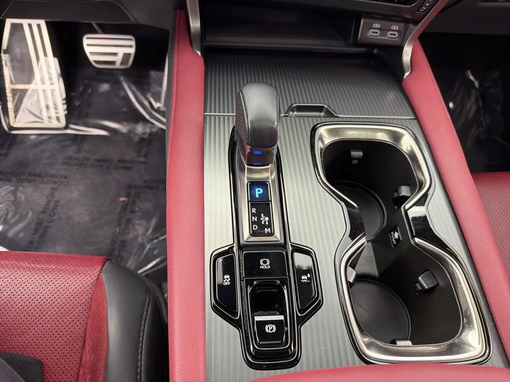 Used 2024 Silver Lexus 500h F SPORT Performance image 15