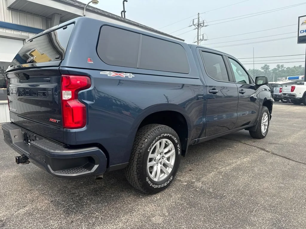 Used 2020 Northsky Blue Metallic Chevrolet RST image 7