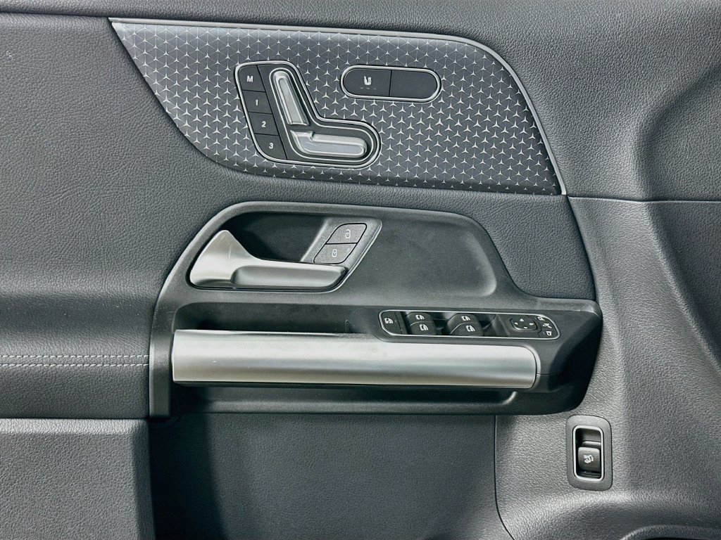 New 2026 Cirrus Silver Metallic Mercedes-Benz GLA 250 image 46
